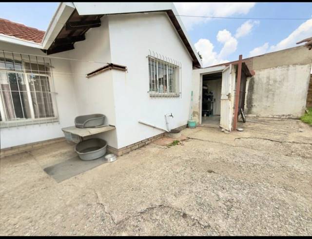 3 BEDROOM HOUSE FOR SALE IN MINNEBRON